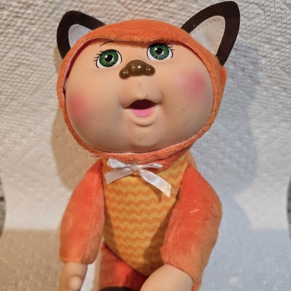 Cabbage Patch Kids “Cutie” Finn Fox Woodland Friends Plush Doll 9-10 Inches Tall